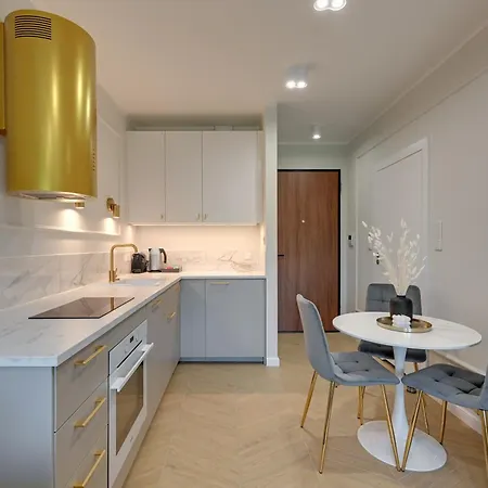 Triapart Between The Rivers, Kids Play & Gym Apartment
