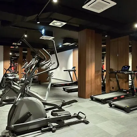 Triapart Between The Rivers, Kids Play & Gym Apartment *